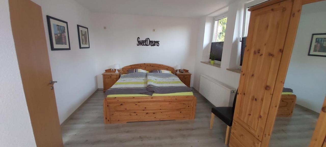 Ferienwohnung Stolz Varel Esterno foto